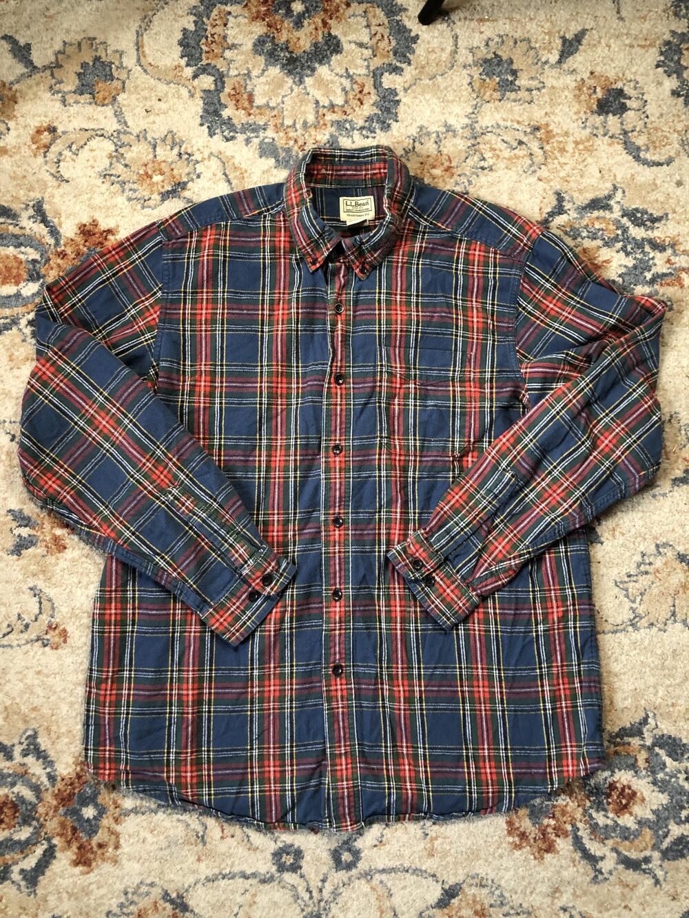 LL Bean Shirt Mens Large Plaid Flannel Button Down Traditional Fit
